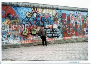 ☆ひょ 洋書 ドイツ語 / 東西ドイツ統一の年 ベルリンの壁崩壊 図版
